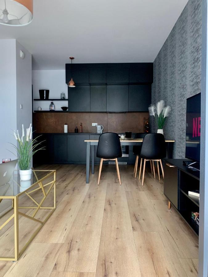 Apartament Drewnowska Przy Manufakturze Лодз Екстериор снимка