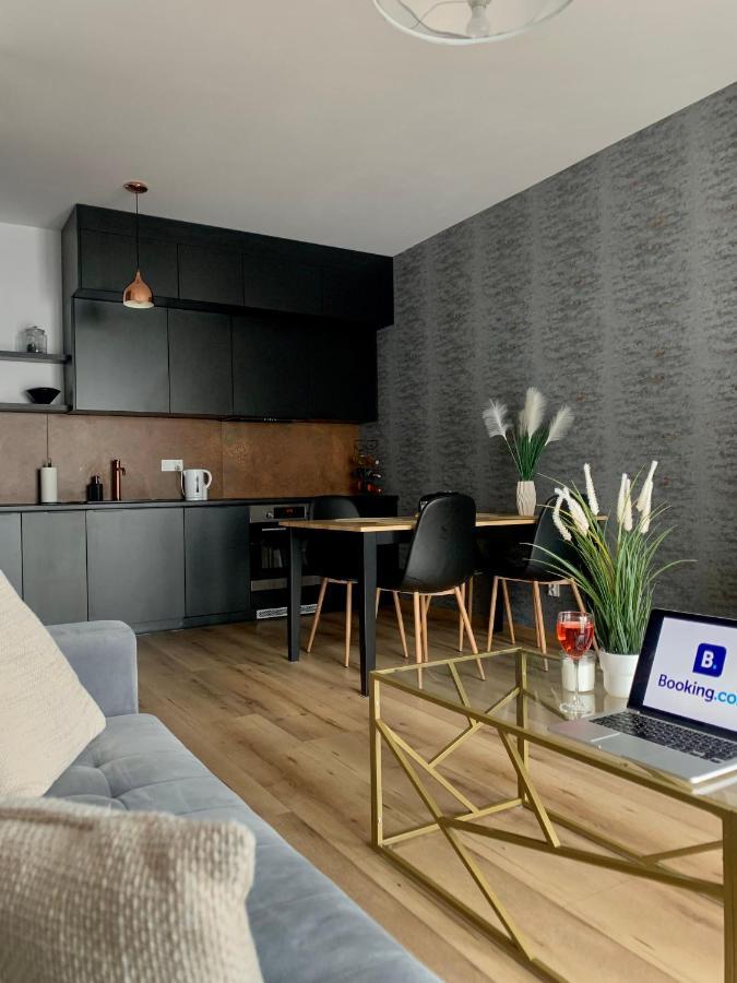 Apartament Drewnowska Przy Manufakturze Лодз Екстериор снимка